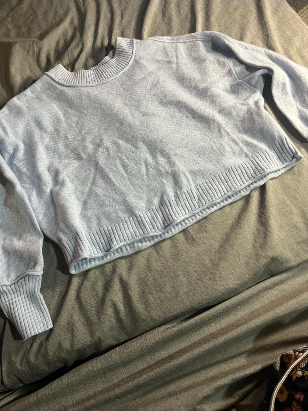 Anthropologie Light Blue Cropped Crewneck Sweater 100% cashmere